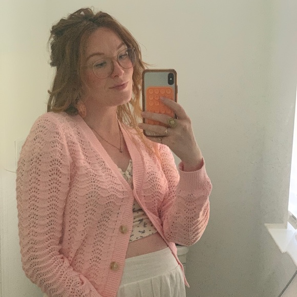 Meet your Posher, Lex - Picture 3 of 4